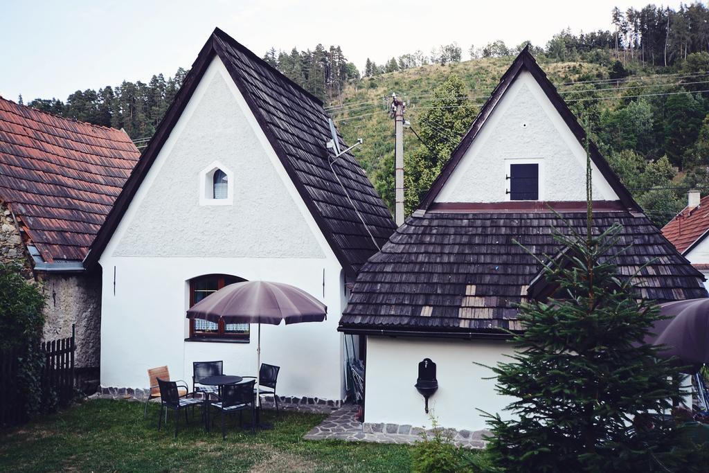 Hostal Syparne Liptovský Ján Exterior foto